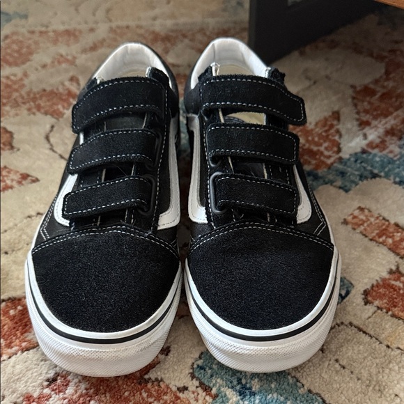 Black Velcro vans womens 7.5 - Picture 1 of 3